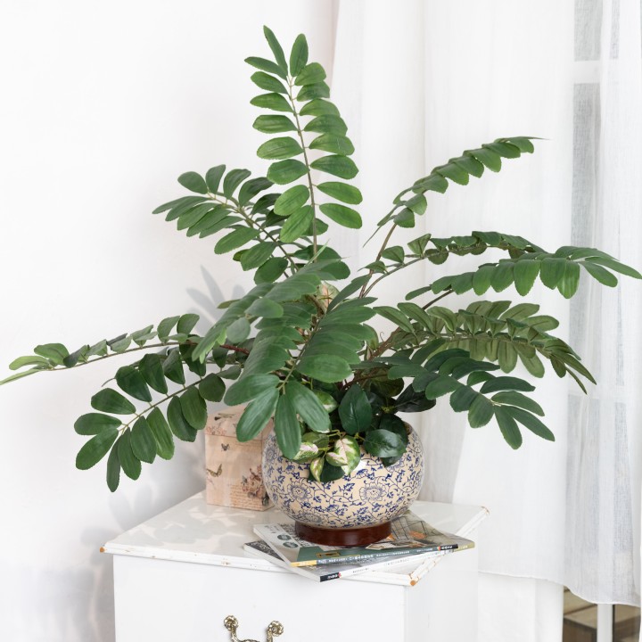 78CM GREENERY IN HAMPTON POT - LAST 1PC